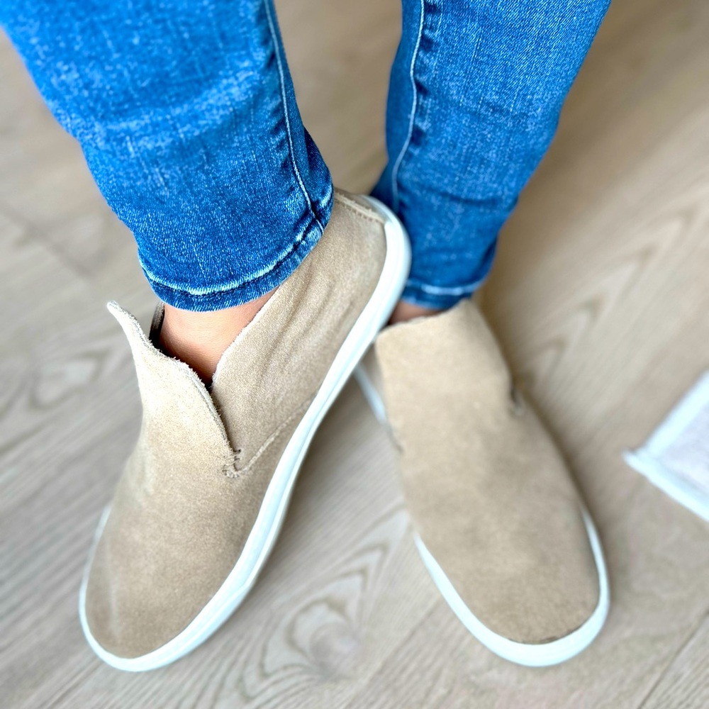 Dolce Vita slip on high top sneaker